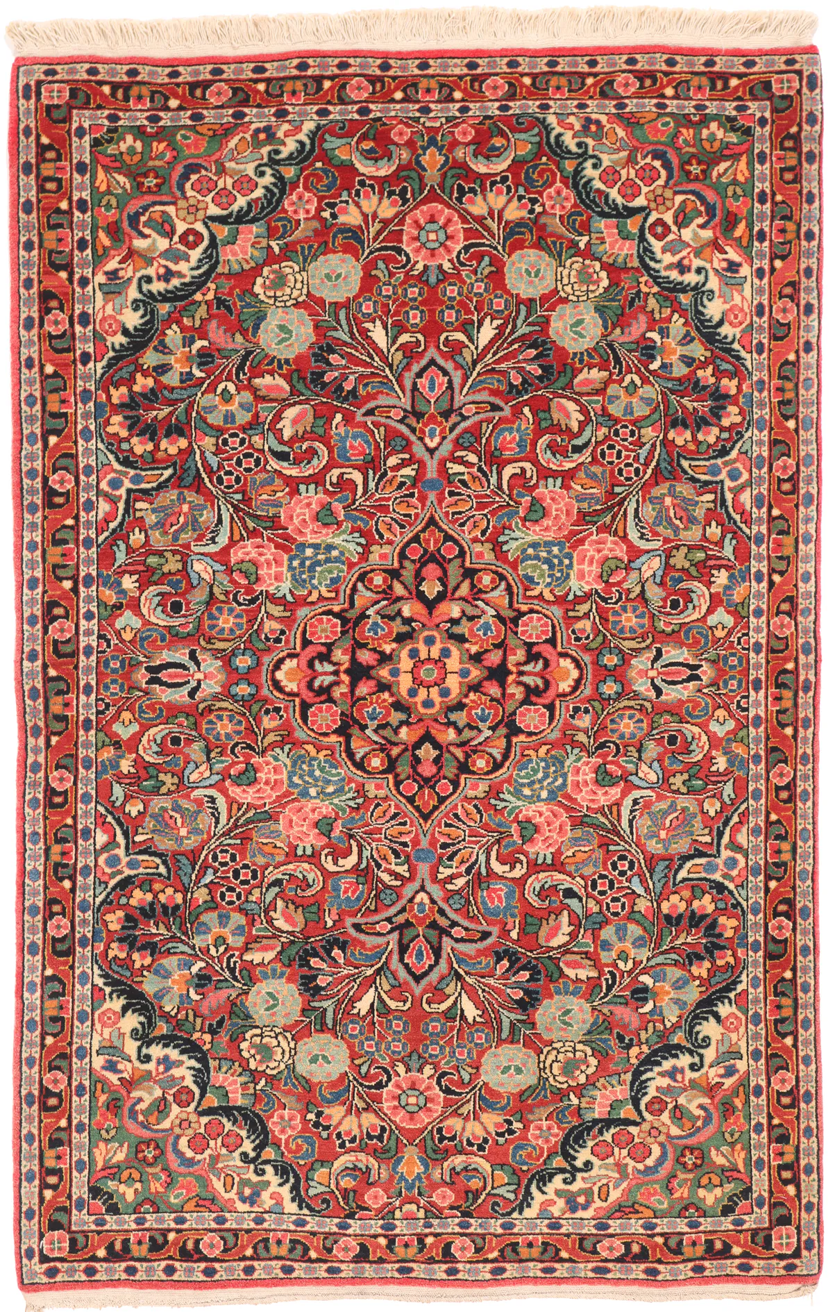 Persian Sarugh rug, 155 × 101 cm