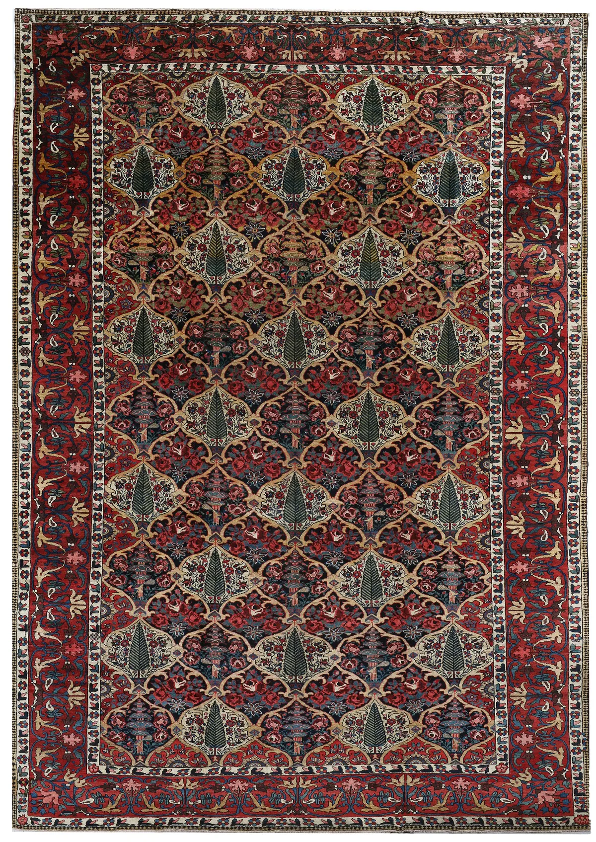 Persian Bakhtiar Rug – circa 1900, 462 × 315 cm