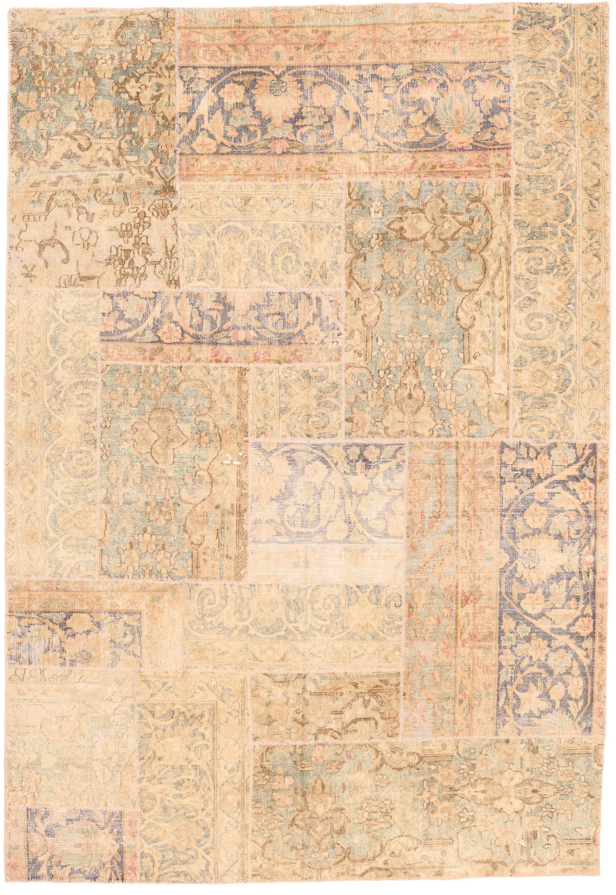 Persian Cheltekeh Rug in, 236 × 162 cm