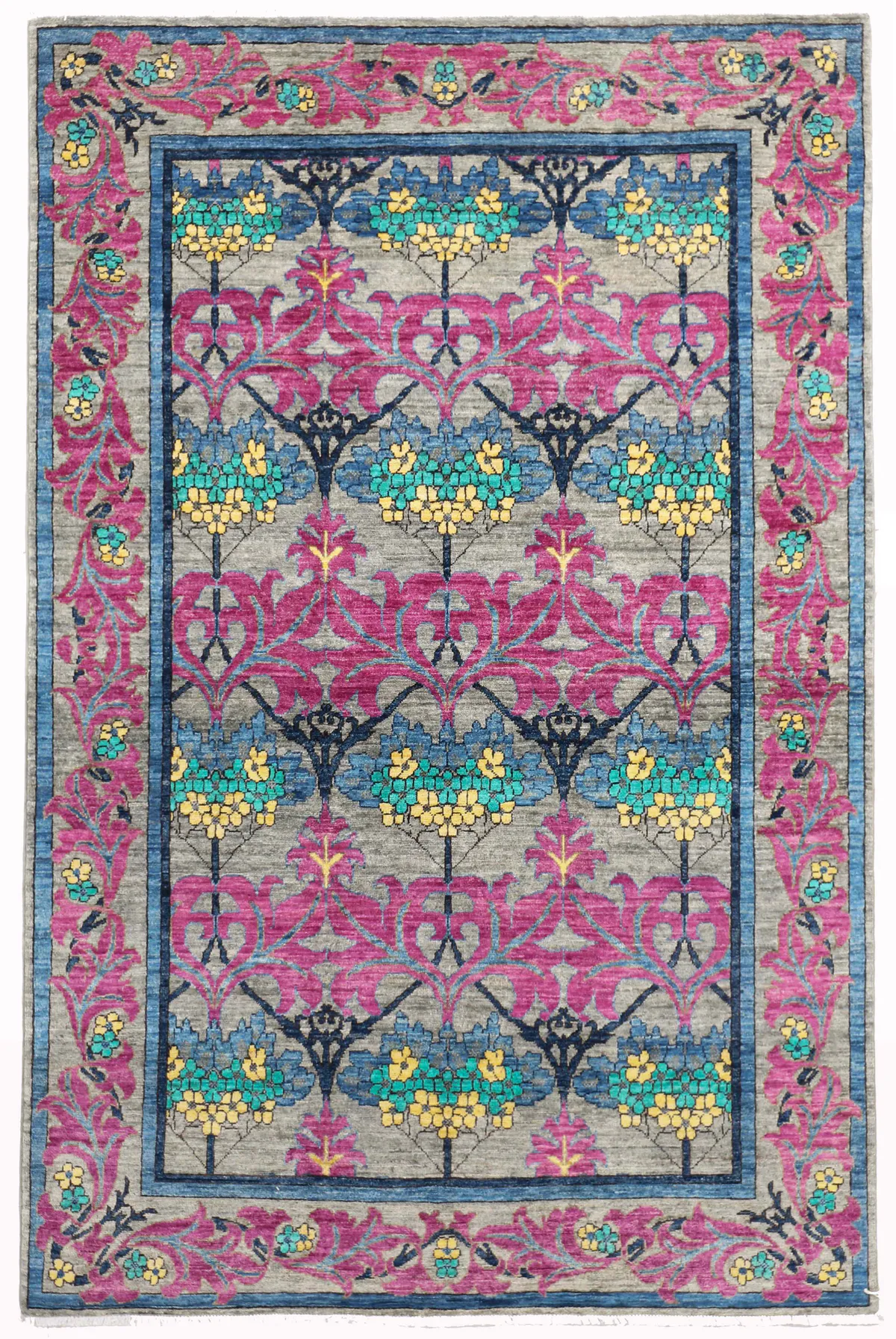 Arts & Crafts Rug – 7'7 x 5, 236 × 155 cm