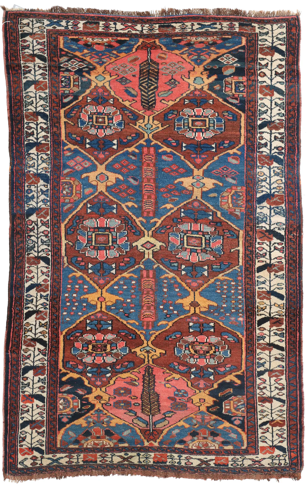 Persian Bakhtiar Rug – 7 x 4'3, 214 × 134 cm