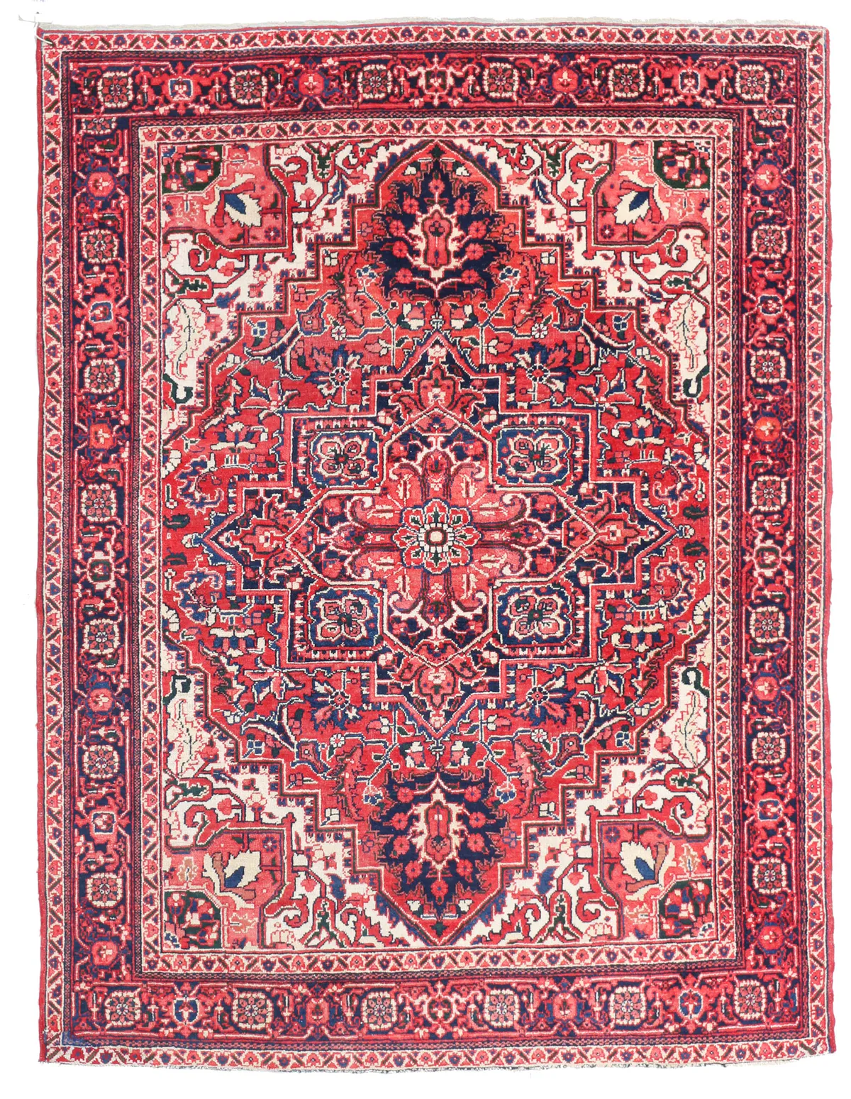Antique Heriz Rug – circa 1920, 190 × 147 cm