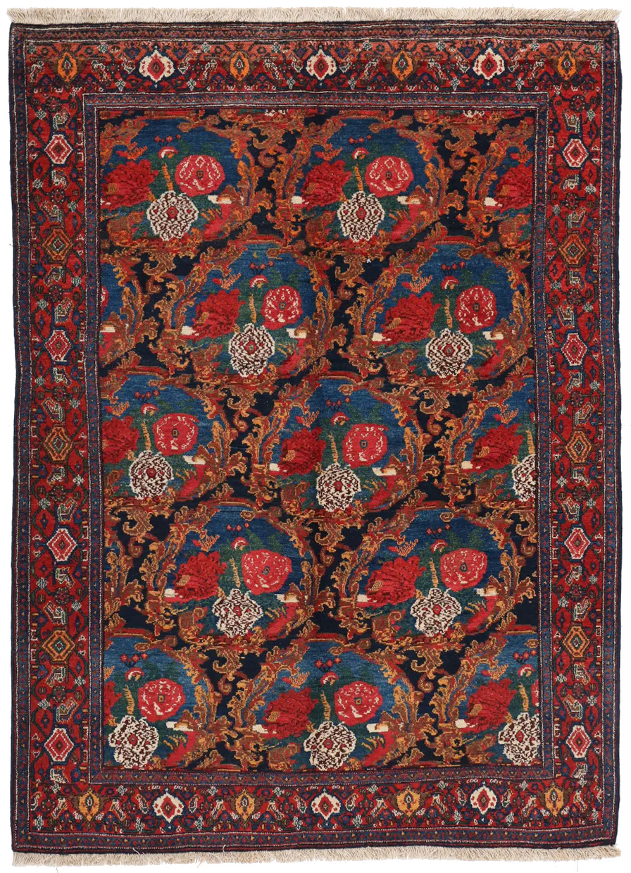 Persian Senneh Rug in, 195 × 142 cm