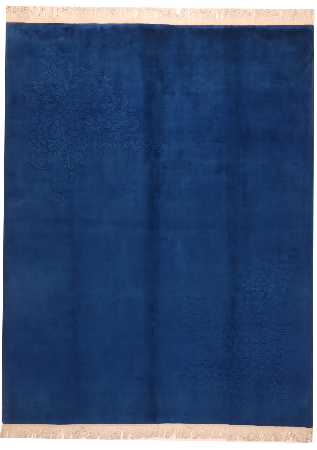 Chinese Design Thick Pile Rug, 398 × 300 cm