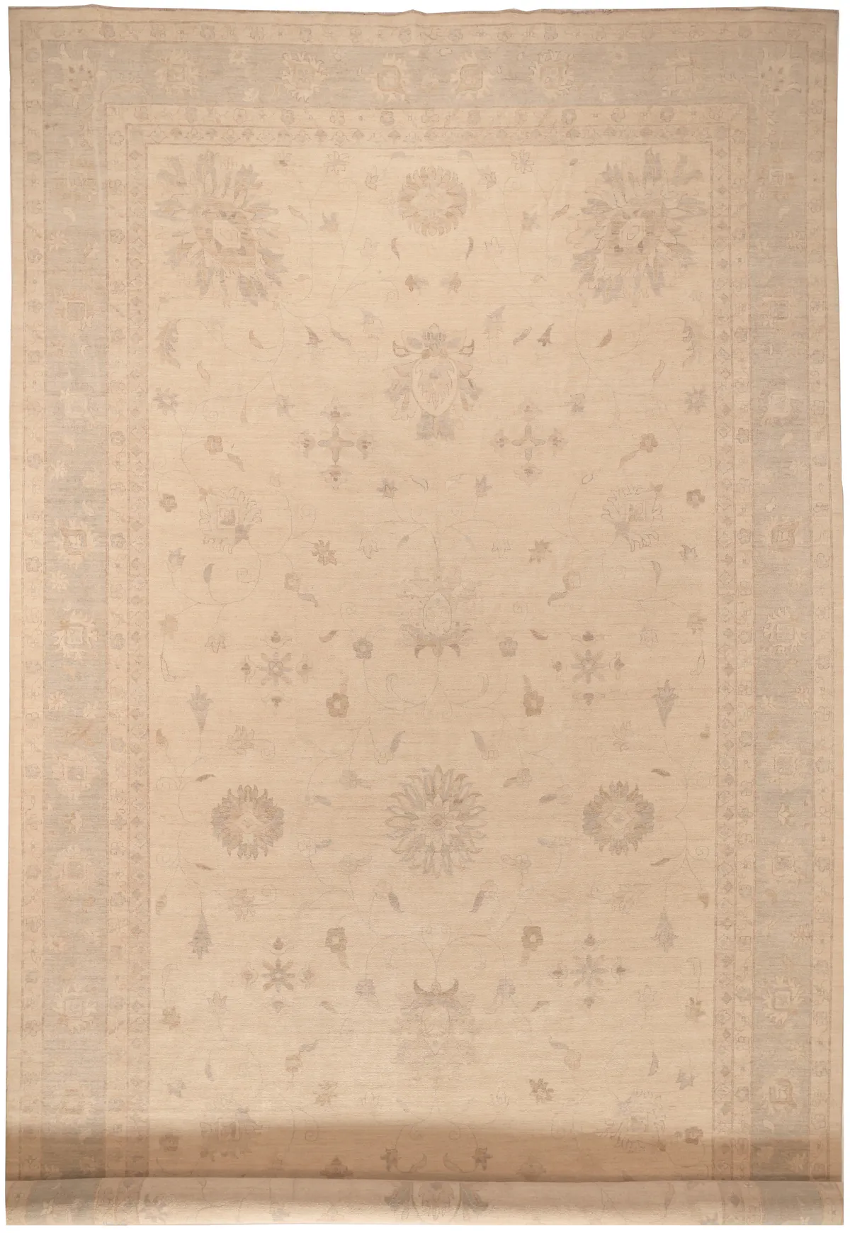 Garous Ziegler design rug 24 x 12'4, 730 × 377 cm