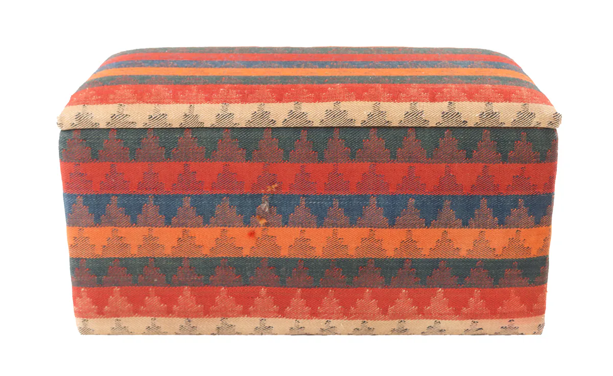 Kashgai storage ottoman, 85 × 45 cm