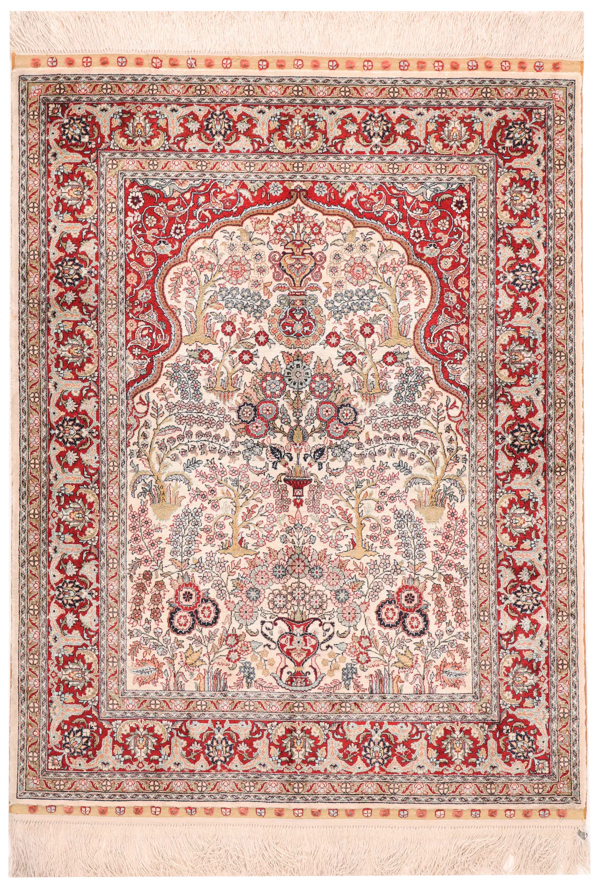 Silk Persian design, 122 × 91 cm
