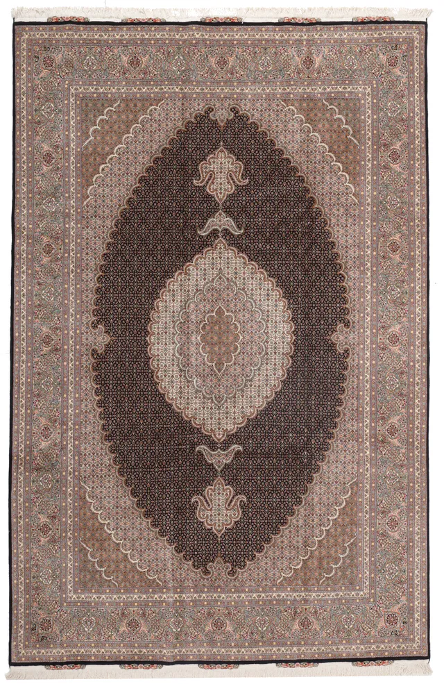 Tabriz Mahi Persian Fine with Silk Highlights, 313 × 202 cm