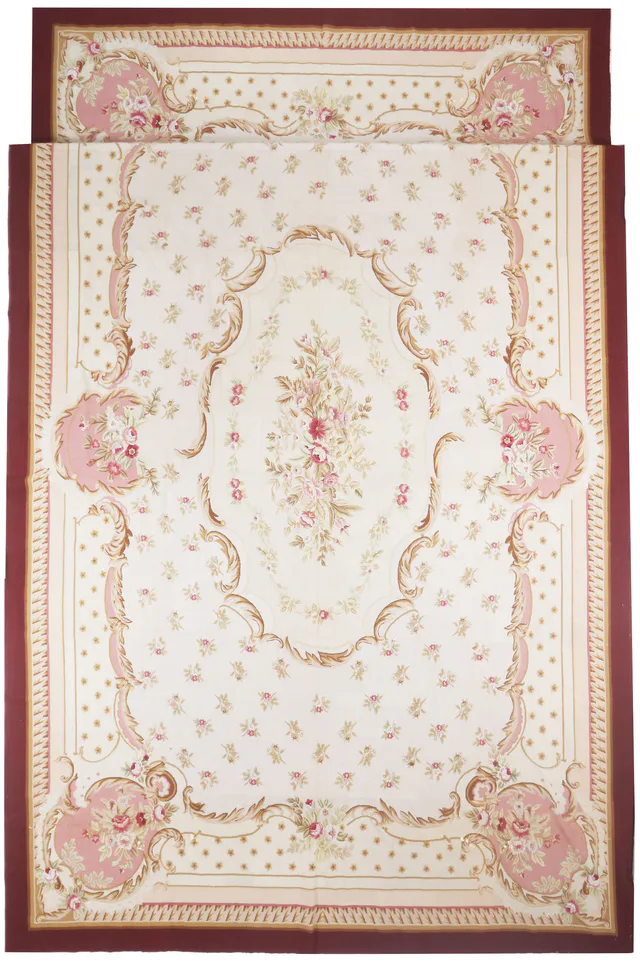 Beige Needlepoint Rug in, 533 × 365 cm