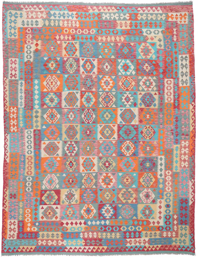 Large Shirvan Kilim rug, 398 × 296 cm