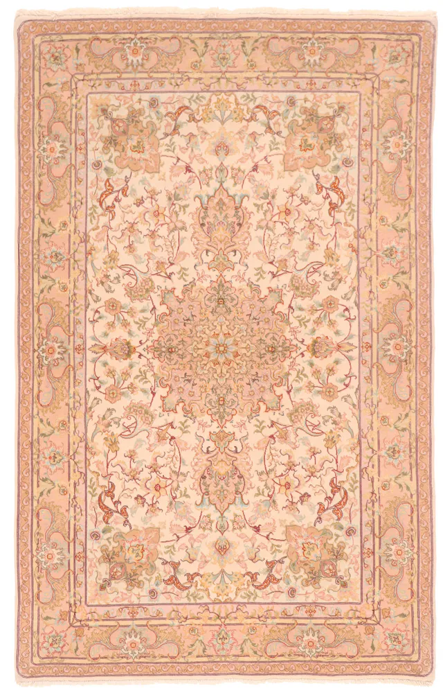 Fine Tabriz rug, 156 × 98 cm