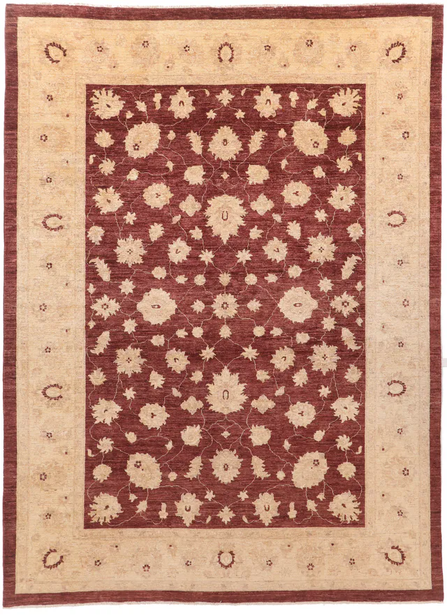 Garous Ziegler design rug, 342 × 250 cm