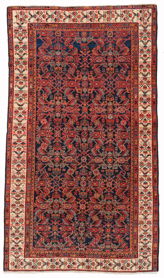 Malayer Rug circa 1900 in, 209 × 126 cm