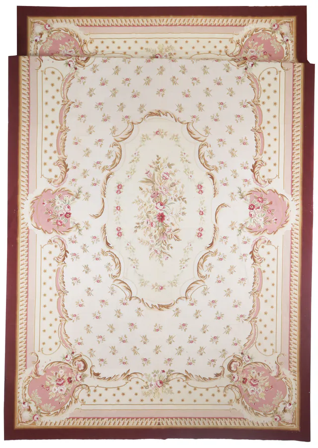 Beige Needlepoint Rug, 537 × 366 cm