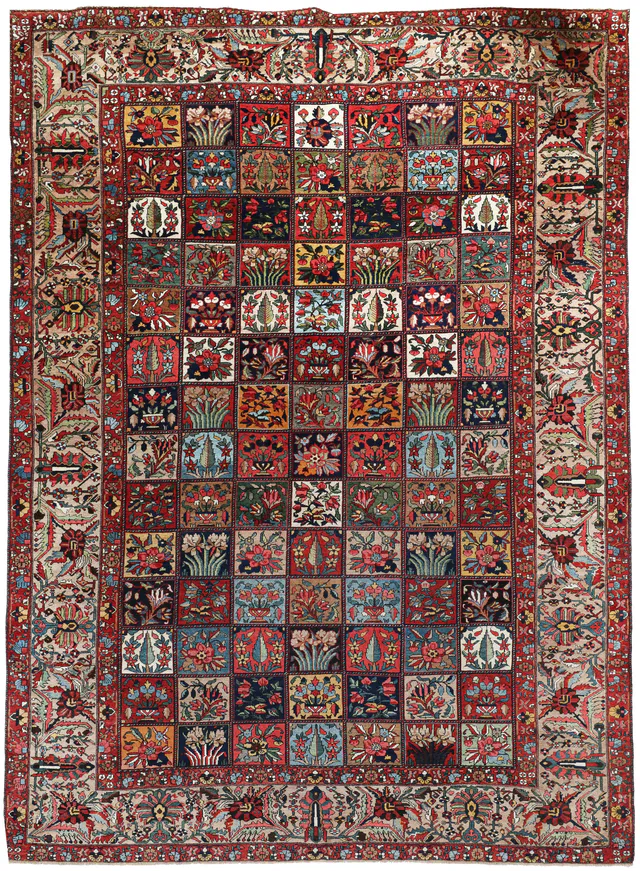Persian Bakhtiar Rug circa 1900, 473 × 332 cm