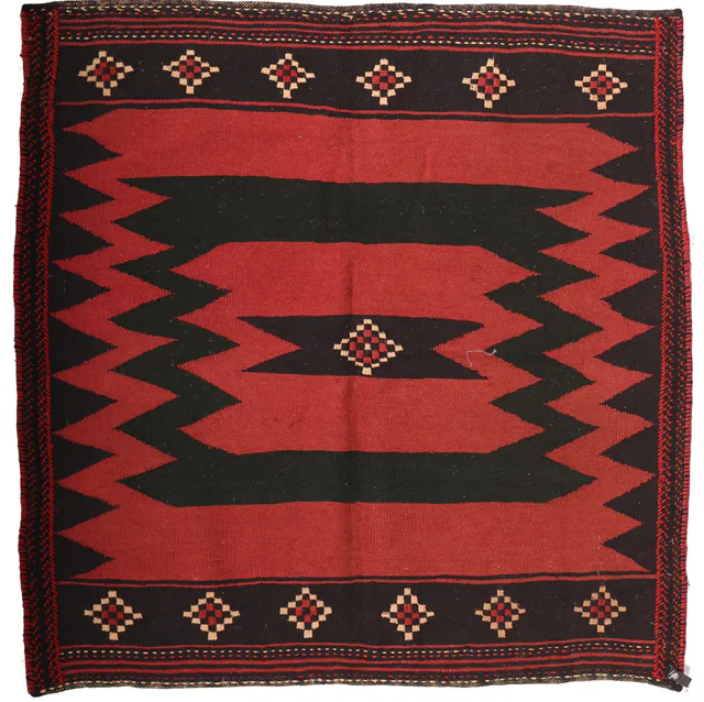 Sofreh Sirjan Kilim, 114 × 113 cm