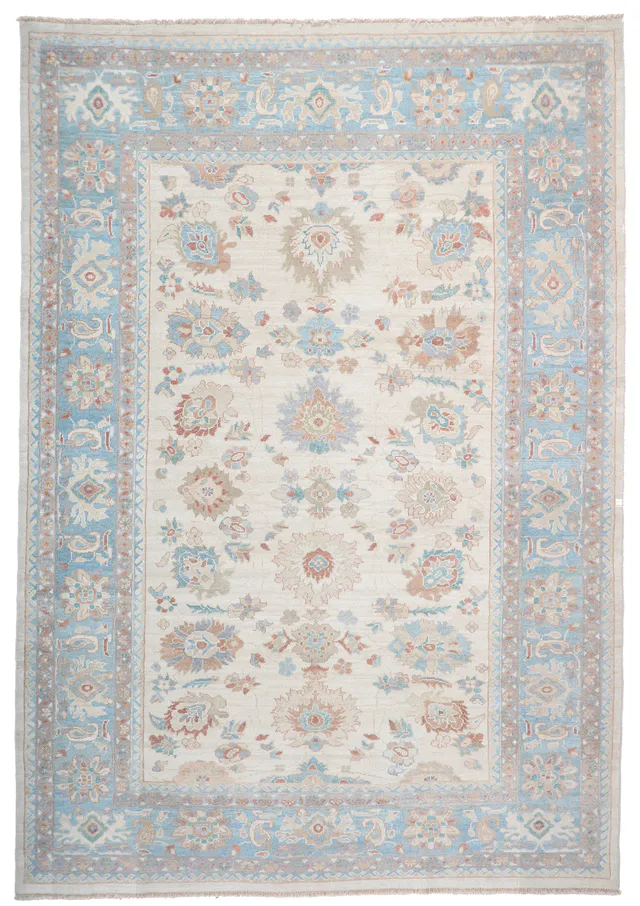 Persian Sultanabad with Blue Border, 311 × 216 cm