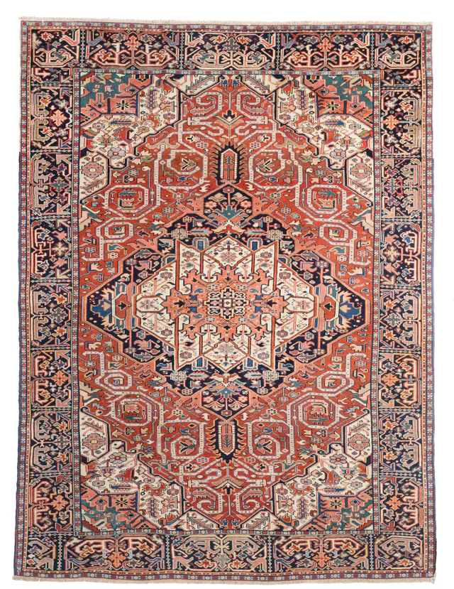 Persian Heriz Rug – 10'7 x 8, 329 × 246 cm