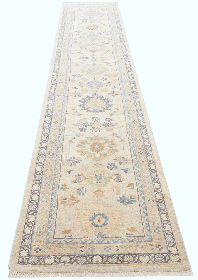 Persian Sultanabad Runner, 412 × 79 cm