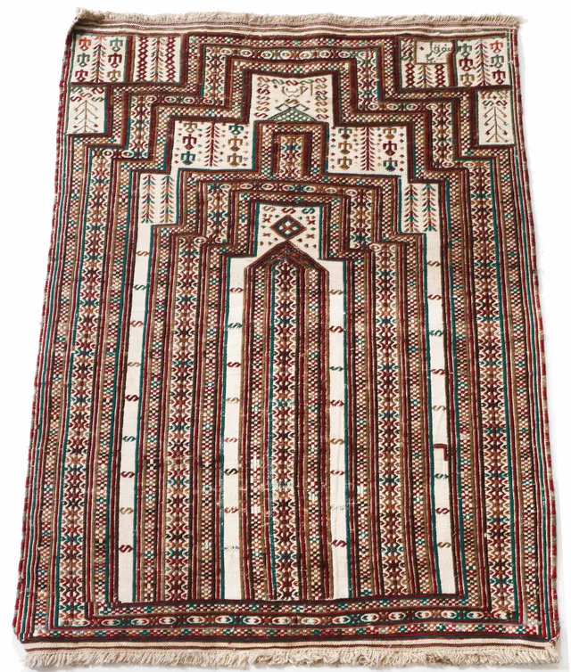 Turkmen/Turkaman Kilim in, 108 × 79 cm