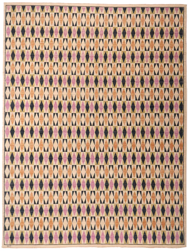 Fine Modern Design Rug, 375 × 280 cm
