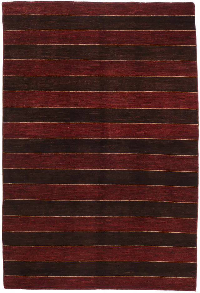 Contemporary Modern Rug in, 268 × 176 cm