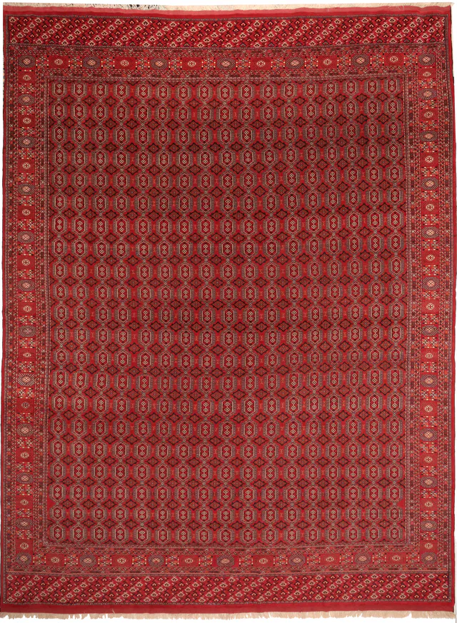 Turkmen/Turkoman Rug, 550 × 415 cm