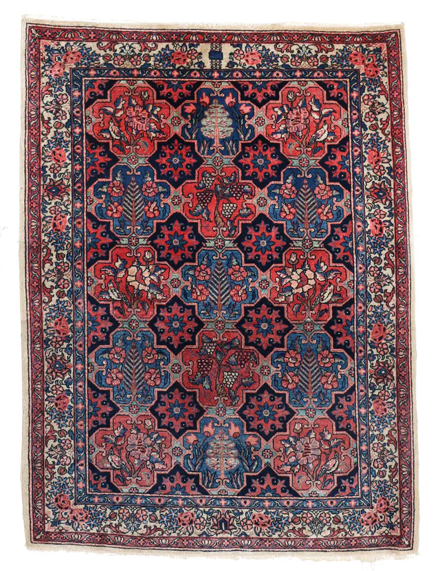 Bakhtiar Chaleshotor Rug, 172 × 127 cm