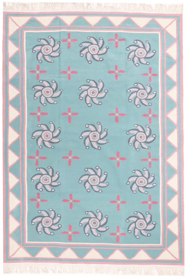 Durrie Kilim in, 262 × 186 cm