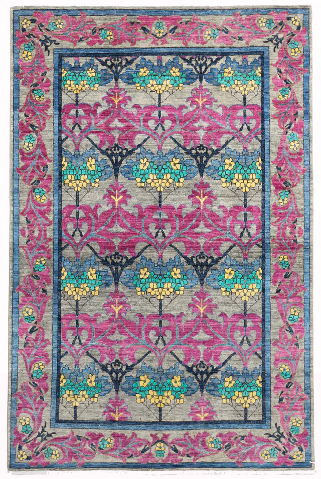Arts & Crafts Rug – 7'7 x 5, 236 × 155 cm