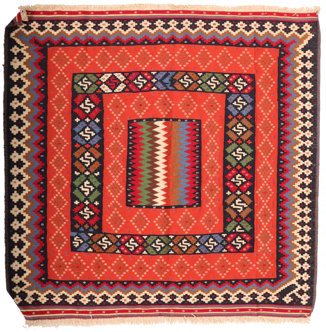 Sofreh Sirjan Kilim, 117 × 115 cm