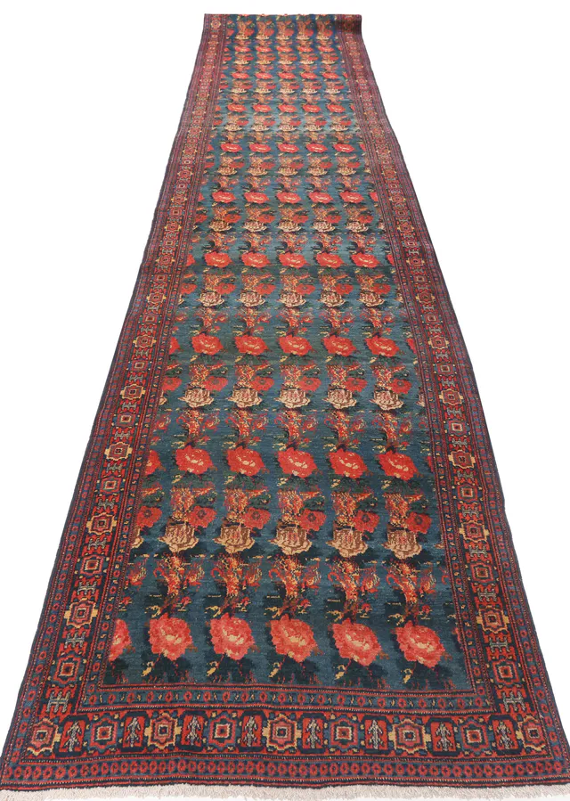 Persian Senneh runner, 580 × 115 cm