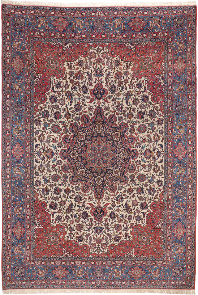 Antique Fine Persian Isfahan Rug – circa 1910, 460 × 322 cm