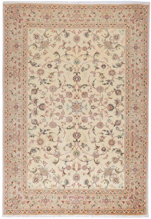 Fine Tabriz with silk highlights – 9'4 X 6'5, 287 × 200 cm