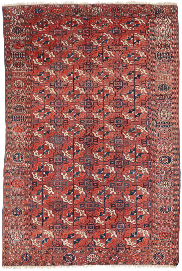 Antique Turkmen Rug in Red circa 1910, 295 × 195 cm