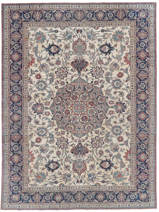 Persian Tabriz circa 1900, 310 × 249 cm