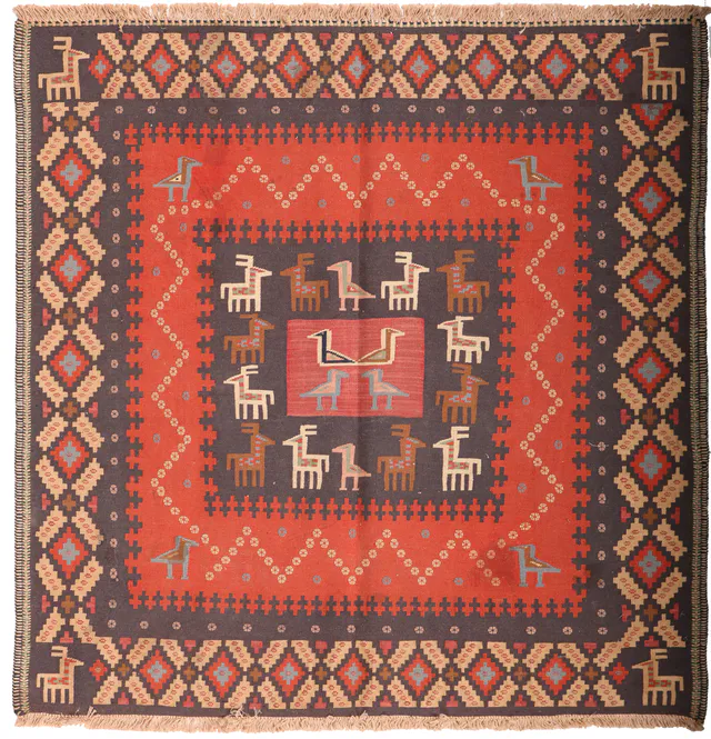 Sofreh Sirjan Kilim, 121 × 120 cm