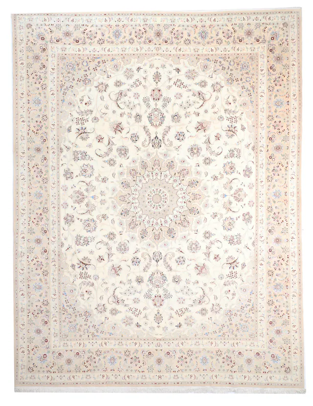 Fine Nain 9La Rug with Silk Highlights, 412 × 298 cm