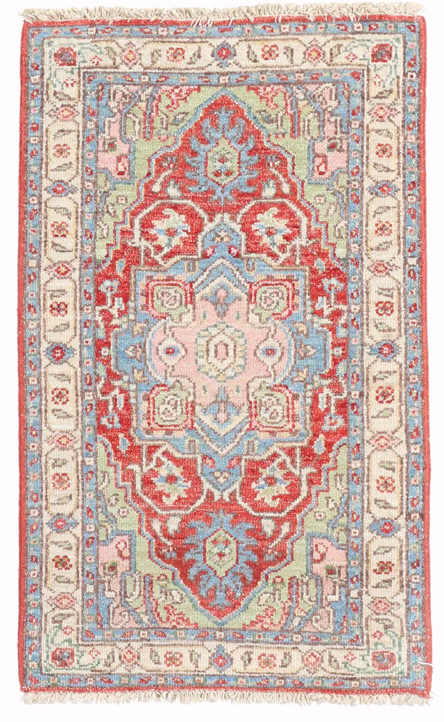Persian Serapi Rug, 117 × 70 cm