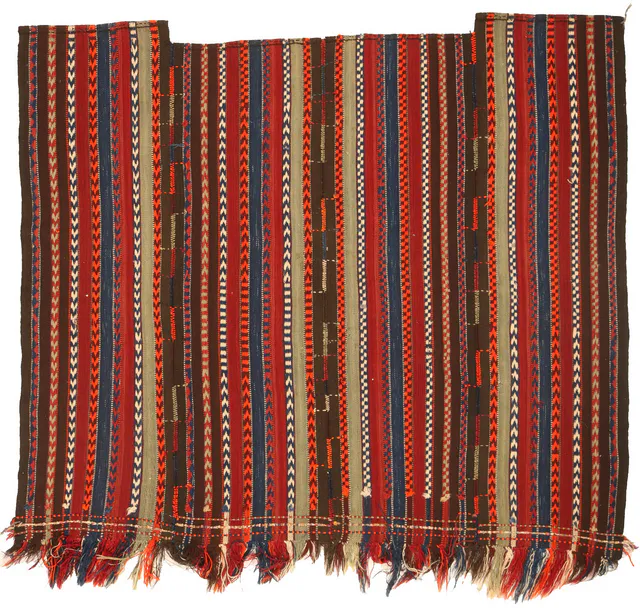 Kashgai Qashgai Kurdi Kilim, 213 × 180 cm