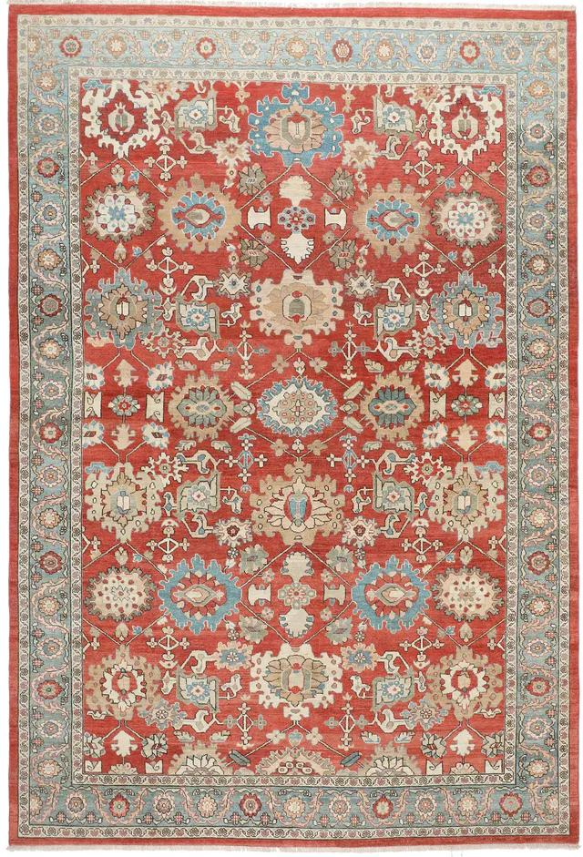 Persian Sultanabad Rug, 398 × 263 cm