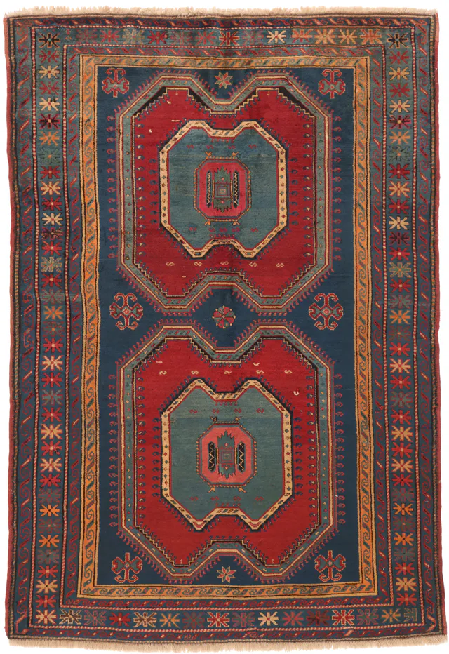Caucasian Antique Rug – circa 1920, 197 × 133 cm