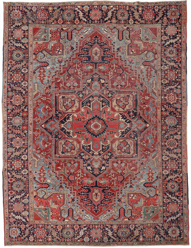 Antique Persian Heriz rug – circa 1900, 368 × 272 cm