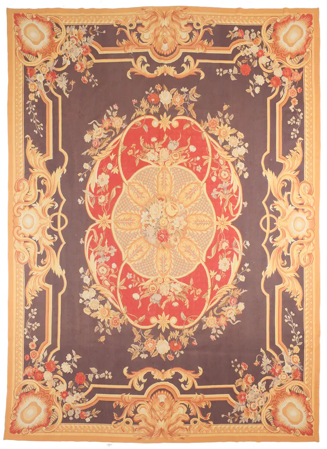 Aubusson Design Rug in, 365 × 260 cm
