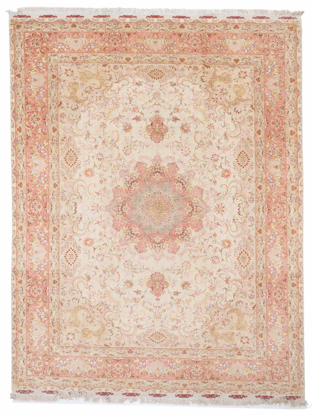 Persian Tabriz with Silk Foundation, 404 × 293 cm