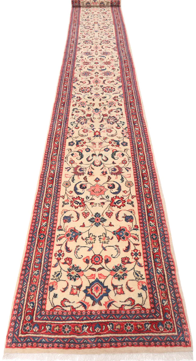 Persian Saruk/Sarouk Rug – Beige Background, 538 × 80 cm
