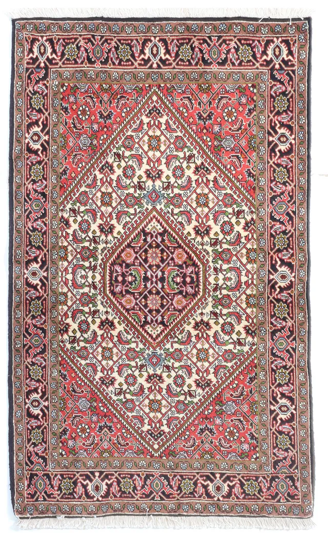 Persian Bidjar/Bijar Rug, 135 × 84 cm