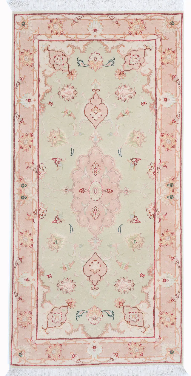 Tabriz Fine With Silk Highlights, 155 × 74 cm