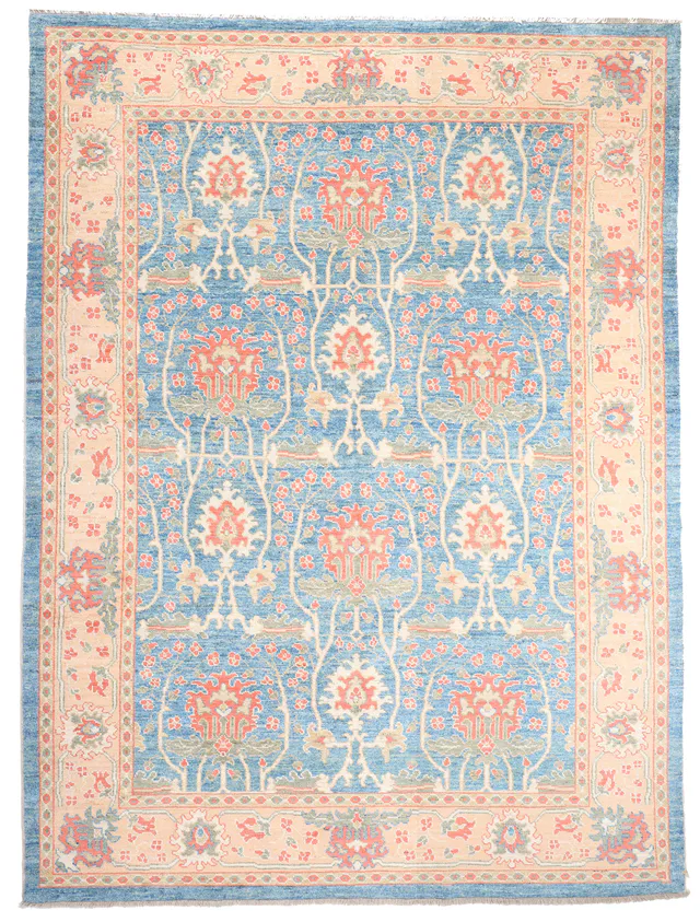 Ushak/ Oushak Design Rug, 424 × 310 cm