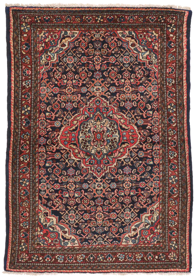 Antique Persian Hamadan Rug circa 1930, 145 × 102 cm